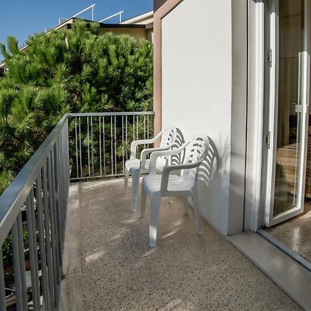 Hotel Sayonara Milano Marittima Extérieur photo