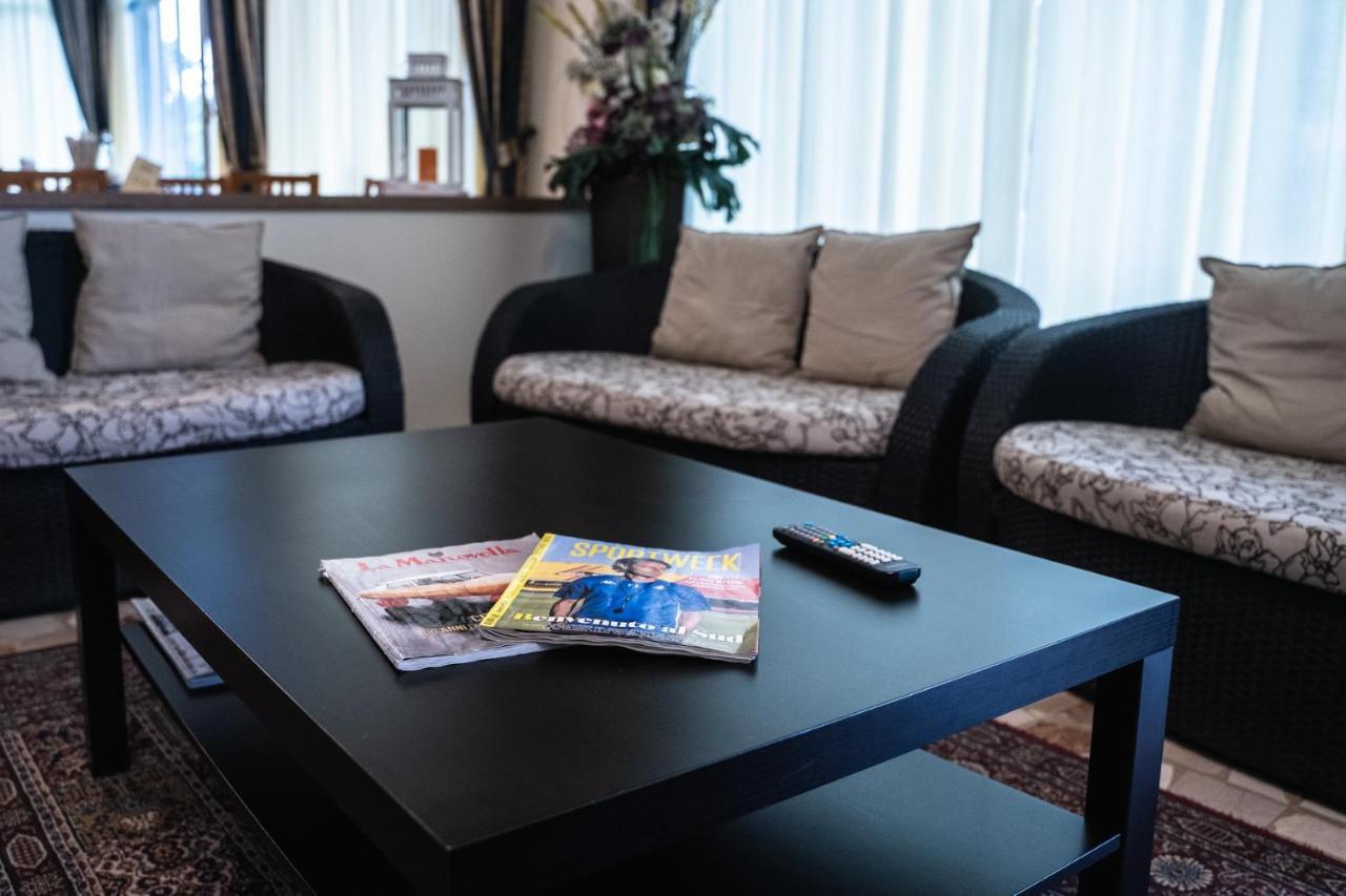 Hotel Sayonara Milano Marittima Extérieur photo